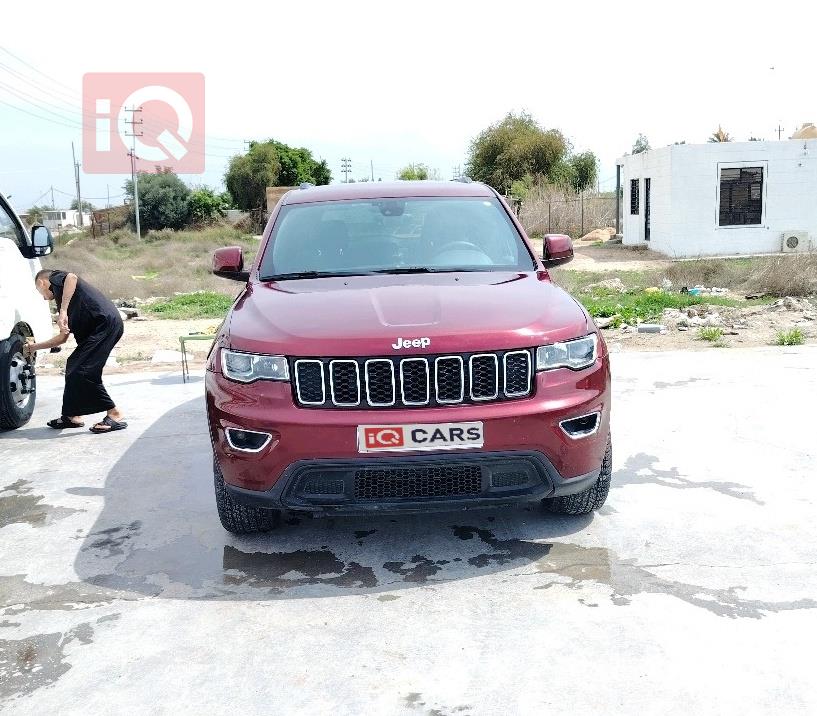 جيب جراند شيروكي